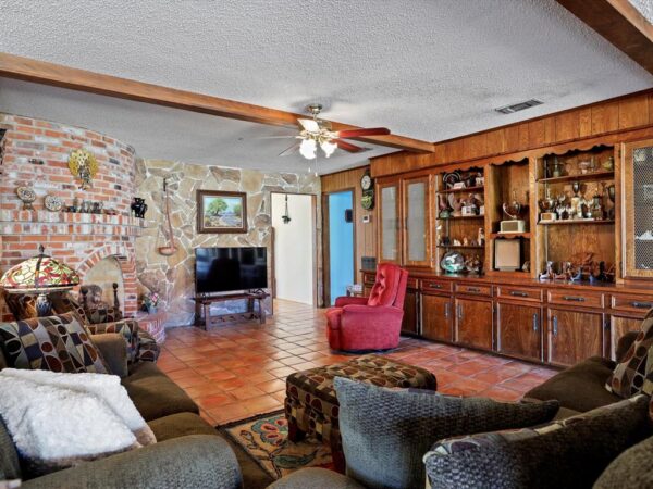 7741 Chantilly Cir Galveston, TX 77551 - Image 13