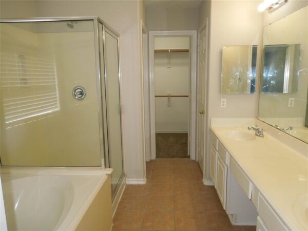 20418 Hidden Point Ln 20418 Hidden Point Ln - Image 15