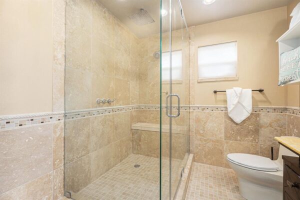 7730 Chantilly Circle Galveston, TX 77551 - Image 19