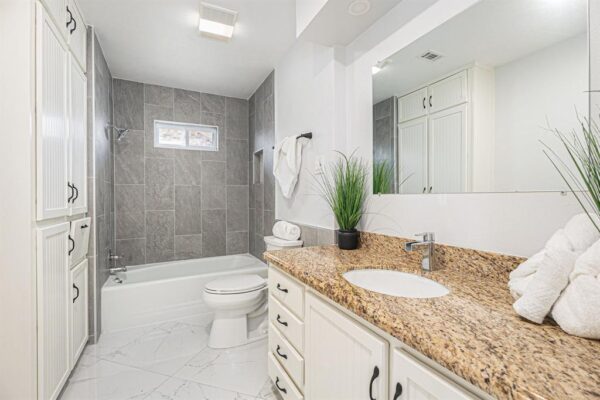 7730 Chantilly Circle Galveston, TX 77551 - Image 22