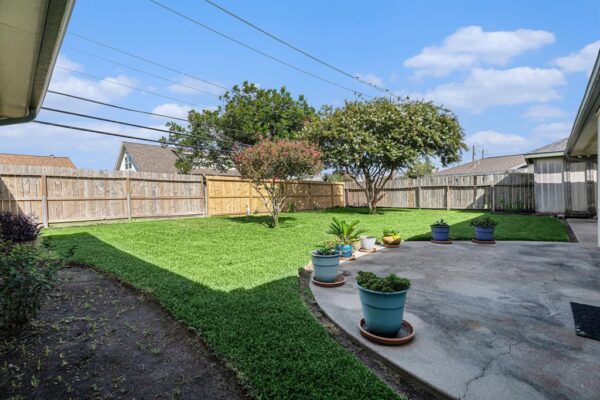 7730 Chantilly Circle Galveston, TX 77551 - Image 26