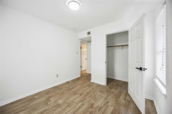 11631 Henley Dr Houston, TX 77064 - Image 28