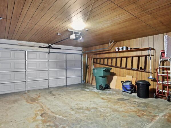 7741 Chantilly Cir Galveston, TX 77551 - Image 30