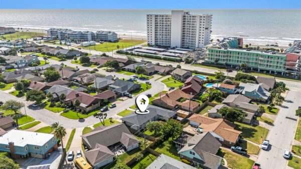 7730 Chantilly Circle Galveston, TX 77551 - Image 30