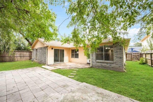 11631 Henley Dr Houston, TX 77064 - Image 33