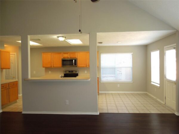 20418 Hidden Point Ln 20418 Hidden Point Ln - Image 6