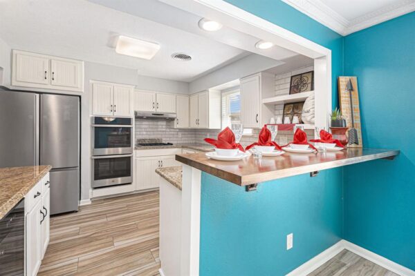 7730 Chantilly Circle Galveston, TX 77551 - Image 7