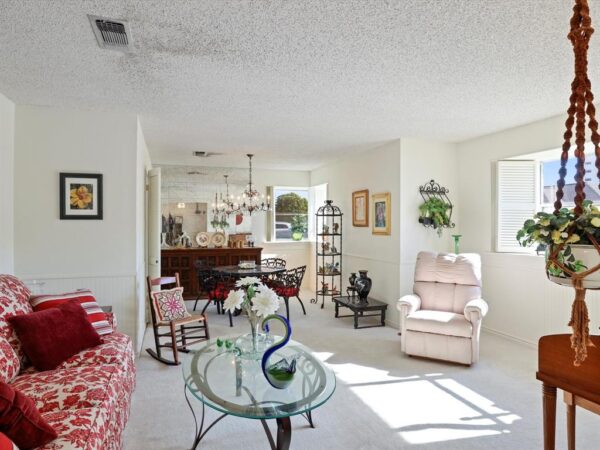 7741 Chantilly Cir Galveston, TX 77551 - Image 8