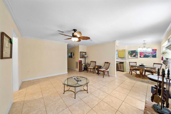 6 Back Bay Cir Galveston, TX 77551 - Image 9