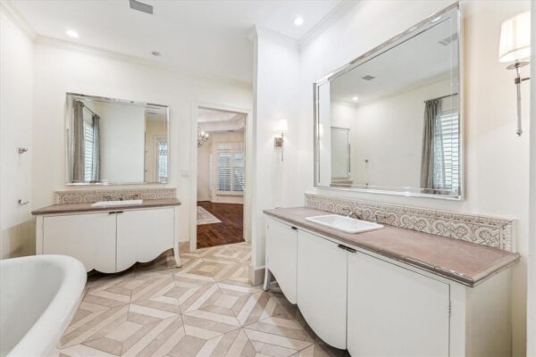 1 Exbury Way  Houston 77056 Harris - Image 20