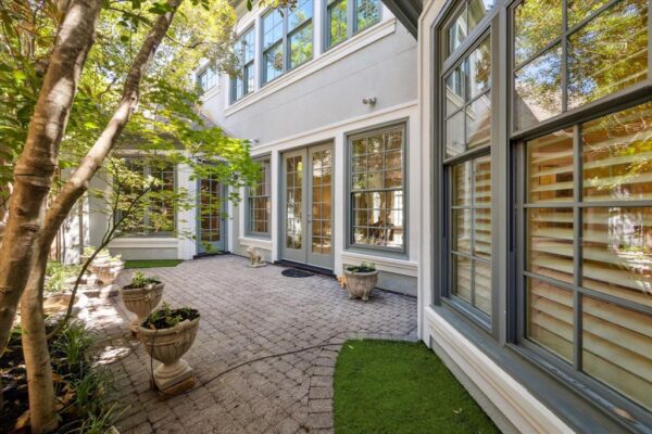 1 Exbury Way  Houston 77056 Harris - Image 30