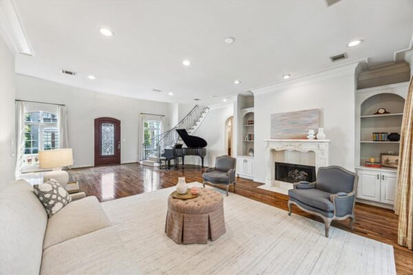 1 Exbury Way  Houston 77056 Harris - Image 9