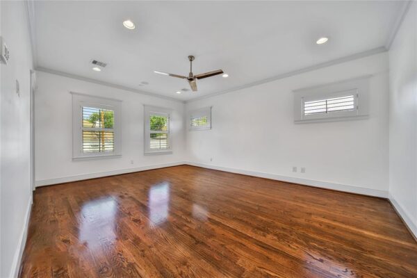 1001 Lawrence Street  Houston 77008 Harris - Image 13