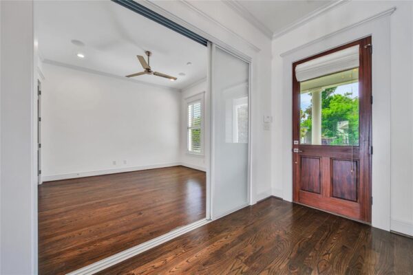 1001 Lawrence Street  Houston 77008 Harris - Image 4