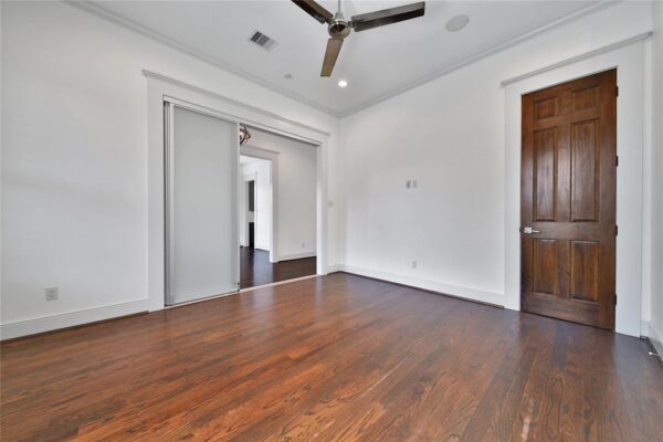 1001 Lawrence Street  Houston 77008 Harris - Image 5