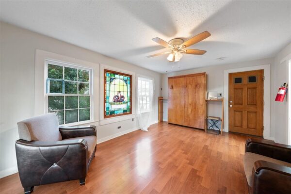 1007 Heights Boulevard  Houston 77008 Harris - Image 11