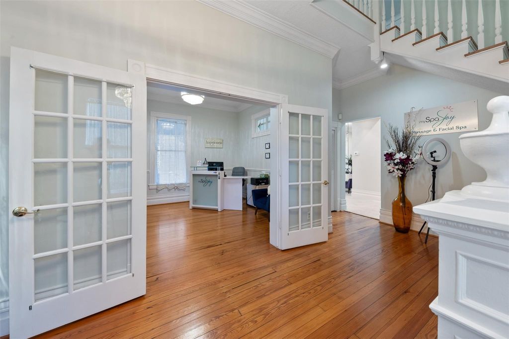 1007 Heights Boulevard  Houston 77008 Harris - Image 15