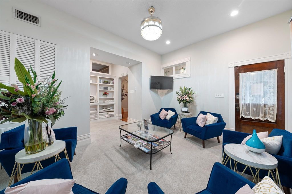 1007 Heights Boulevard  Houston 77008 Harris - Image 20