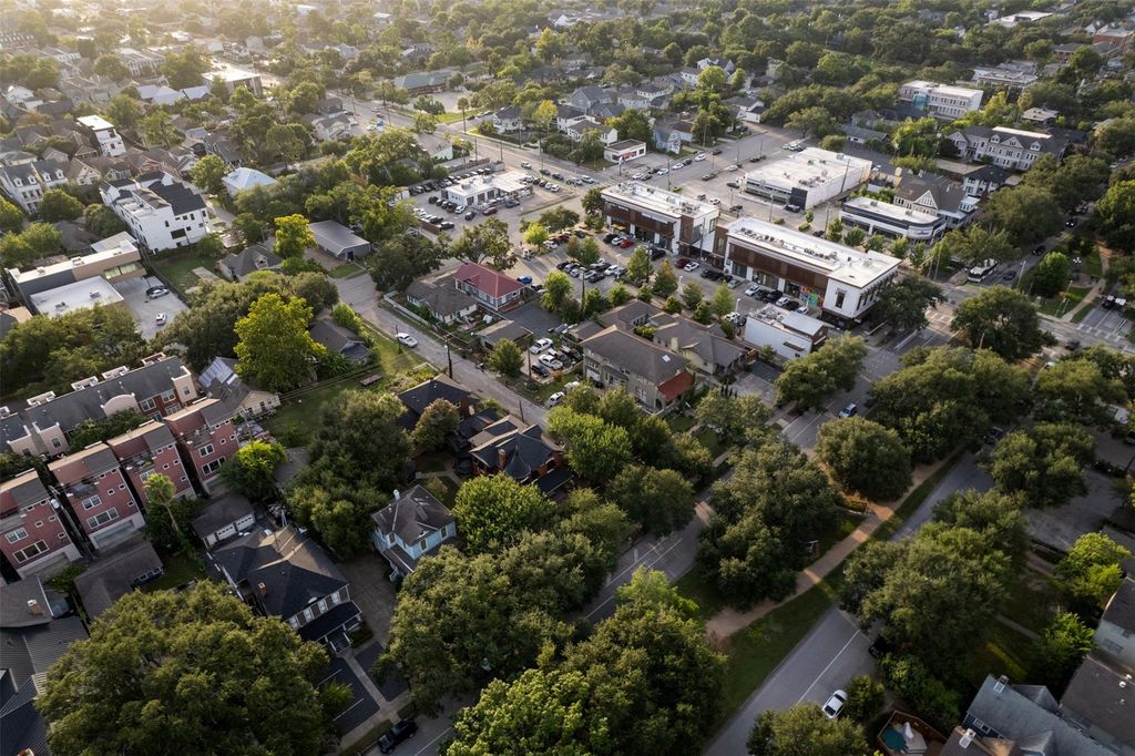 1007 Heights Boulevard  Houston 77008 Harris - Image 37