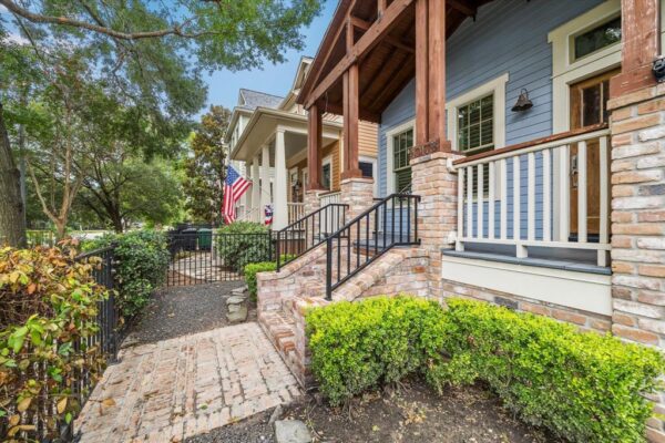 1017 Waverly Street B Houston 77008 Harris - Image 2