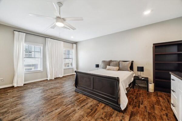 1017 Waverly Street B Houston 77008 Harris - Image 21