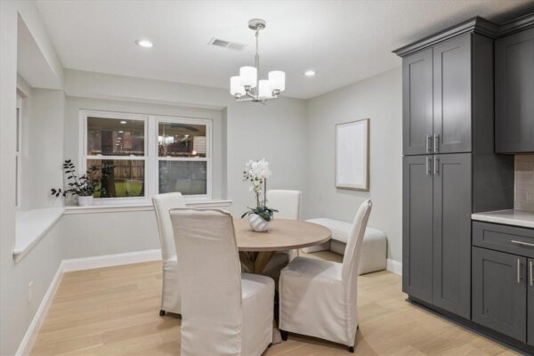 102 Stoney Creek Drive  Houston 77024 Harris - Image 13