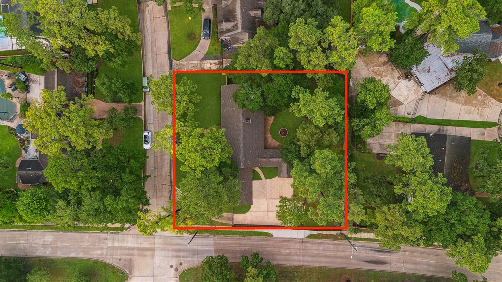 102 Stoney Creek Drive  Houston 77024 Harris - Image 37