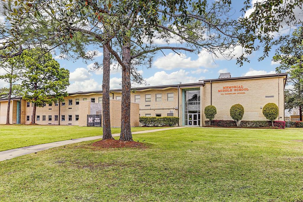 102 Stoney Creek Drive  Houston 77024 Harris - Image 39