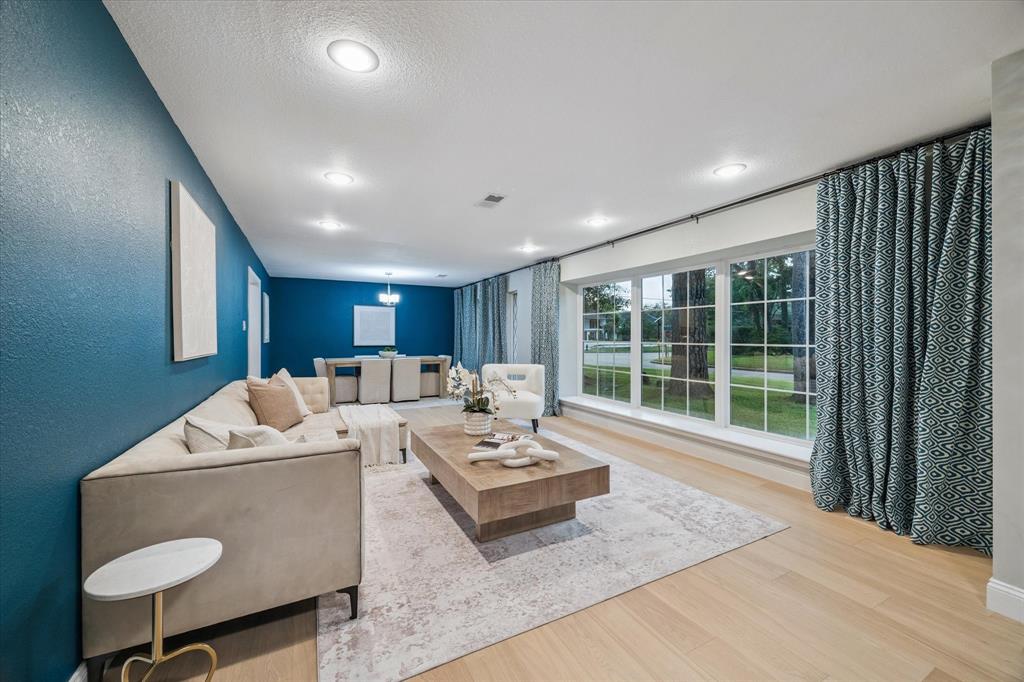 102 Stoney Creek Drive  Houston 77024 Harris - Image 6