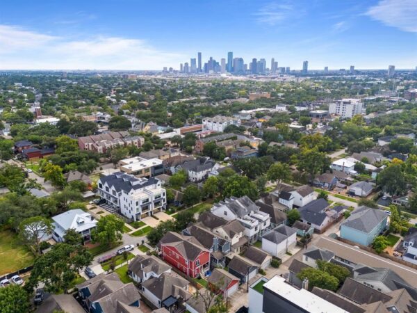 1021 Allston Street  Houston 77008 Harris - Image 18
