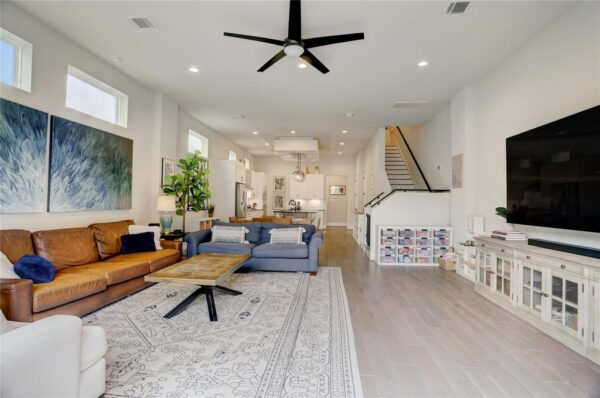 1022 Dorothy Street  Houston 77008 Harris - Image 9