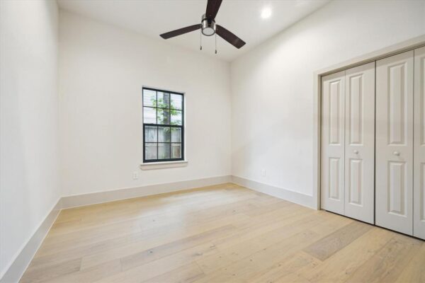 1031 Nashua Street  Houston 77008 Harris - Image 17