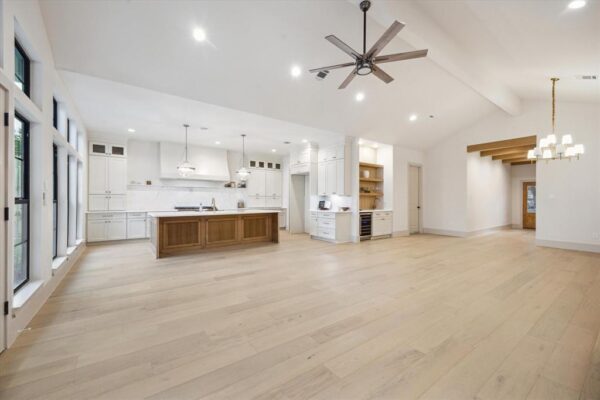 1031 Nashua Street  Houston 77008 Harris - Image 2