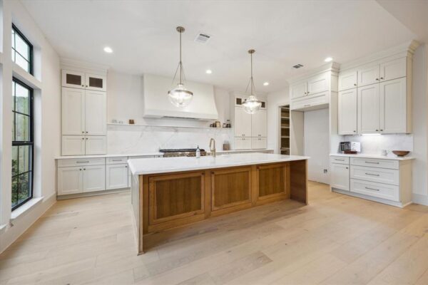 1031 Nashua Street  Houston 77008 Harris - Image 3
