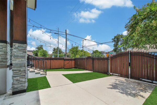1035 Herkimer Street  Houston 77008 Harris - Image 30