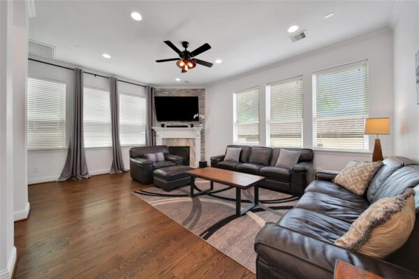 1035 Herkimer Street  Houston 77008 Harris - Image 8