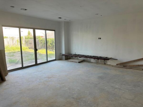 1039 ALEXANDER Street  Houston 77008 Harris - Image 4