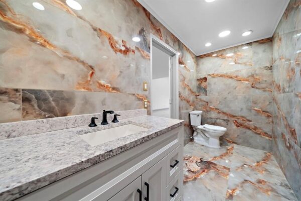 1068 Chimney Rock Road  Houston 77056 Harris - Image 12