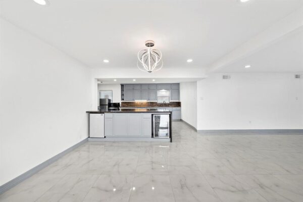 1068 Chimney Rock Road  Houston 77056 Harris - Image 25