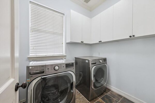 11 Pecan Trail Lane  Houston 77055 Harris - Image 26