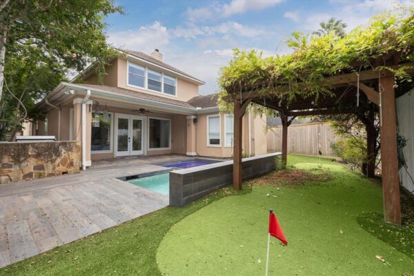 11 Pecan Trail Lane  Houston 77055 Harris - Image 30