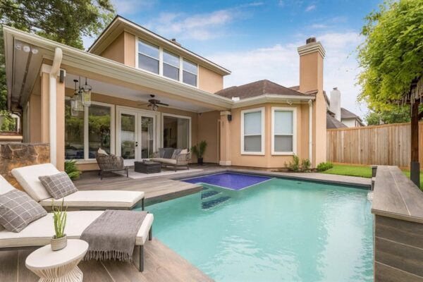 11 Pecan Trail Lane  Houston 77055 Harris - Image 4