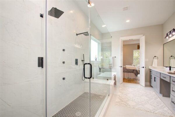 110 E 28th Street  Houston 77008 Harris - Image 15