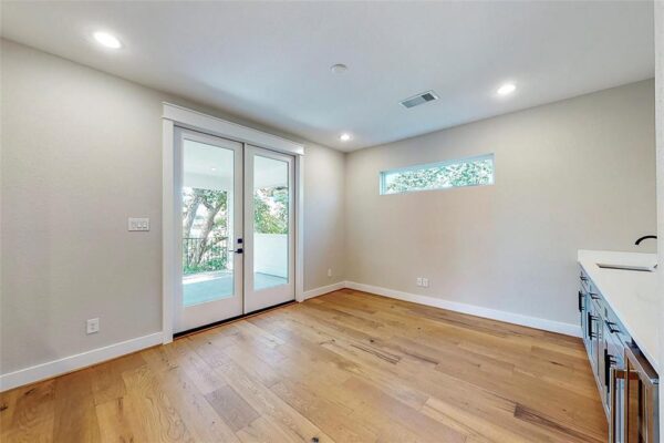 110 E 28th Street  Houston 77008 Harris - Image 18