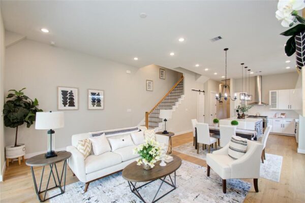 110 E 28th Street  Houston 77008 Harris - Image 34
