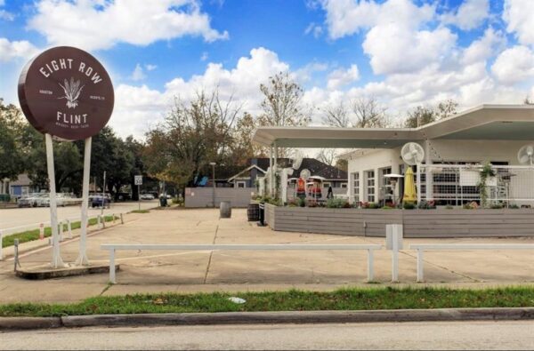 110 E 28th Street  Houston 77008 Harris - Image 38