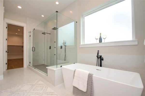 110 E 28th Street  Houston 77008 Harris - Image 8