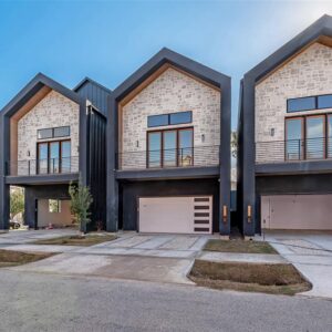 1104 W 9th Street  Houston 77007 Harris