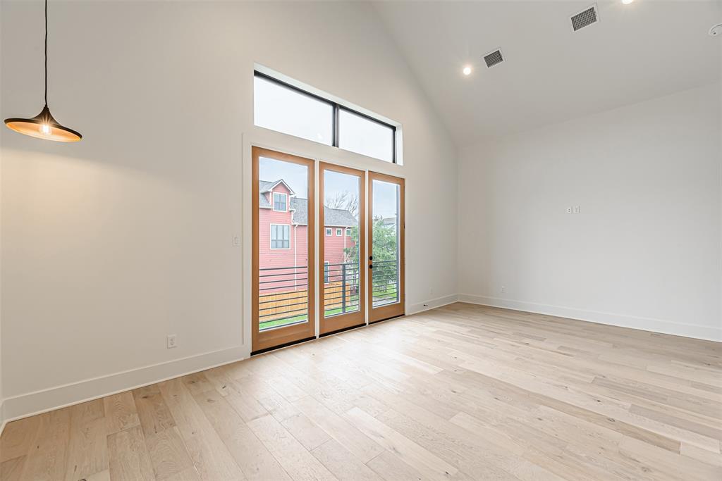 1104 W 9th Street  Houston 77007 Harris - Image 24