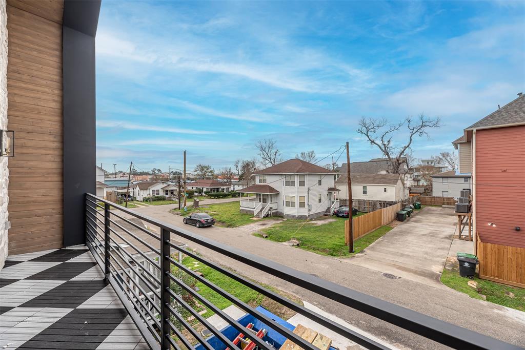 1104 W 9th Street  Houston 77007 Harris - Image 34